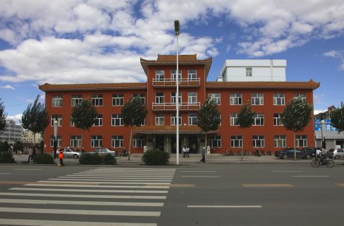 内蒙古自治政府办公楼旧址外景